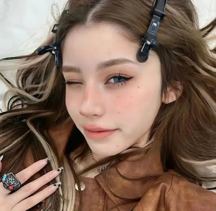 甩绳马骝